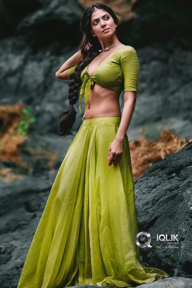 Malavika-Mohanan